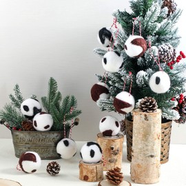 12 Pcs Christmas Wool Felt Ornaments Handmade Wool Felt Highland Cow Print Ornament Balls for Christmas Tree 2.36'' Vintage Hanging Western Farmhouse Balls Xmas Tree Party Decors(Cow)