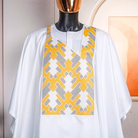 HD African Man's Formal Attire White Nigerian Agbada Embroidery Boubou Outfit With Kufi Cap Shirt and Pant 4 Pcs Suit 3XL