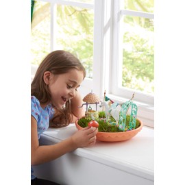 TOMY E72906FR My Fairy Garden Le Jardin de Licorne Garden for Planting Gift Idea Mini Figure Fairy Toy for Children from 4 Years Multi-Coloured À partir de 4 ans+