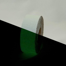 Wooster NiteGlow Flex-Tred Glow-in-the-Dark Anti-Slip Tape and Cleats: 1 in. x 10 ft. (Luminescent Lime Green)