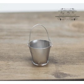SMA 1: 12 Dollhouse Miniature Small Bucket/Miniatu