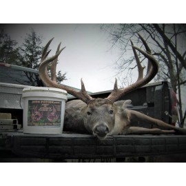 DeerPotion 2 gallon long range DeerPotion Whitetail deer attractant for shelled corn bait