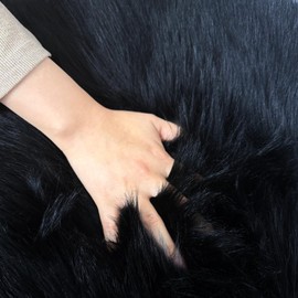 Plush Table Runner Faux Fur Table Runner Luxury Soft Furry Decorative Runners Christmas Fur Runners for Living Room Soft Rugs Luxury Home Window Display Decor Black 18"x18"