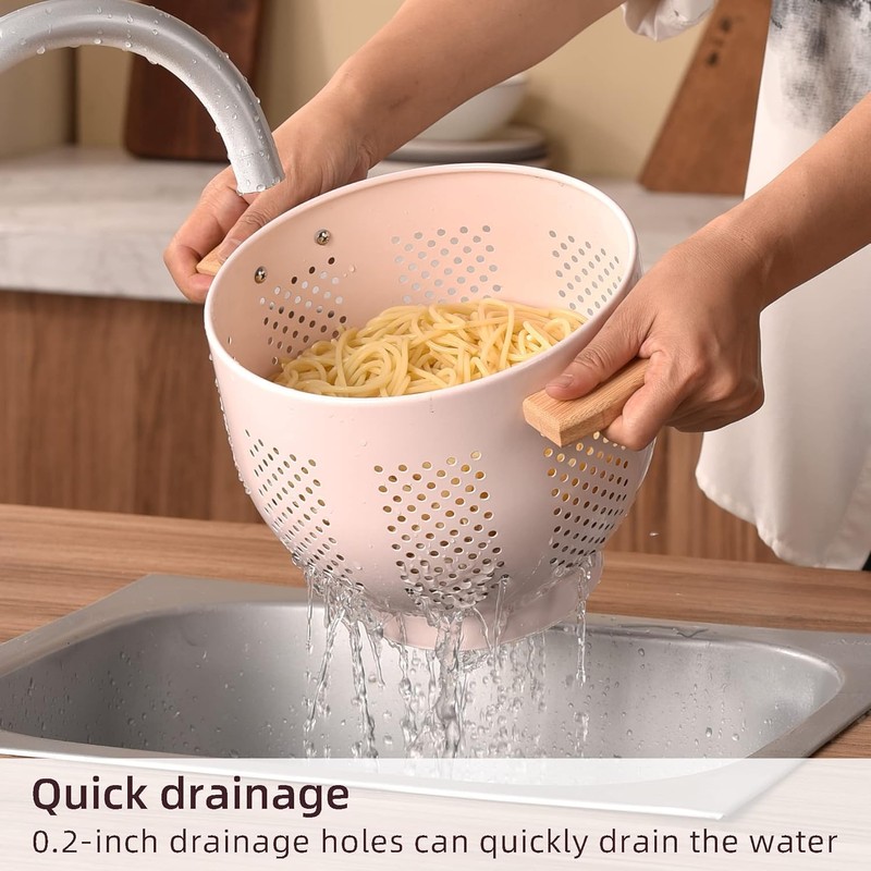 beifeier Metal Colander with Wooden Handle and Sturdy Base, 5.5