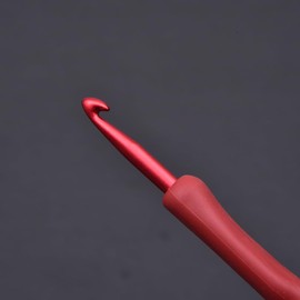 ZXUY Crochet Hooks Set, Ergonomic Handle Crochet Hook Needles for Arthritic Hands, Knitting Crochet Supplies for Beginners with Crocheting Lace/Doilies/Socks/Shaw (Aluminum 9Pcs)