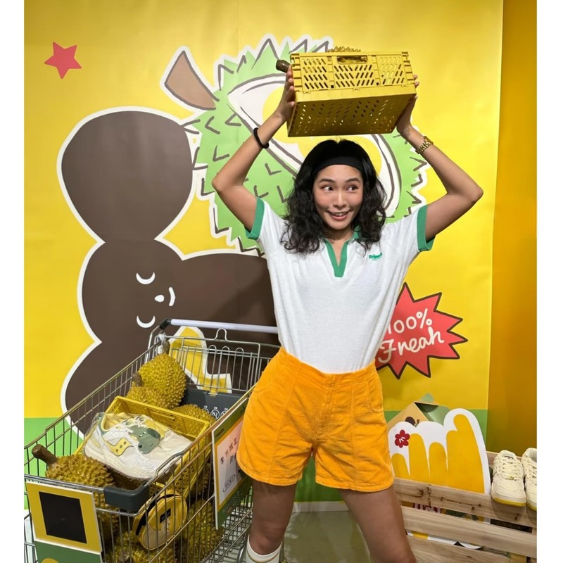 YQLDAHU 1-Pack Small Storage Crates, Golden Yellow Stackable & Foldable