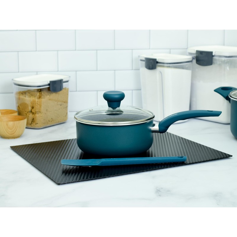 Black Matte Metal Counter/Table Protector Mat/Trivet by Range Kleen (14"X17")