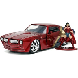 Jada Toys DC Wonder Woman 1972 Pontiac Fireb 1:32