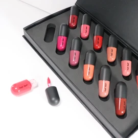 Mlashes | Kit Mini Lipsticks Mlashes lápiz labial | Kit de Lipsticks lápiz labial y plumpers MINI (MINI MUA)