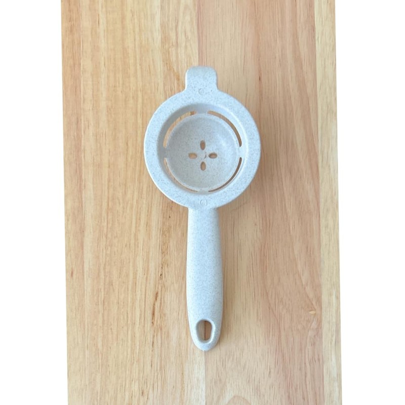 Egg Separator, Egg Yolk White Separation Tool, Made of Wheat