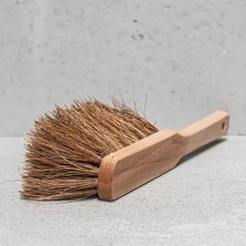 Heaven in Earth Wooden Coco Fibre Dust Brush