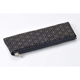 念珠袋 印伝調（ペンケース型） 和柄 日本製 ファスナー式 数珠袋・仏具収納に最適 (麻の葉（黒×白）)