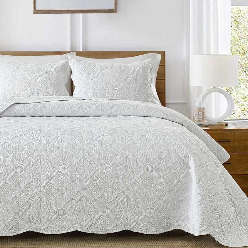 Boryard White California King Quilt Set - 100% Cotton Embossed