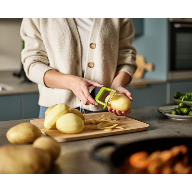 Joseph Joseph Duo Easy-Grip Straight Potato and Vegetable Kitchen Peeler,