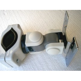 DP55W White LCD Monitor Pole-Mount VESA Bracket for 1.25-2.5 diam. Poles