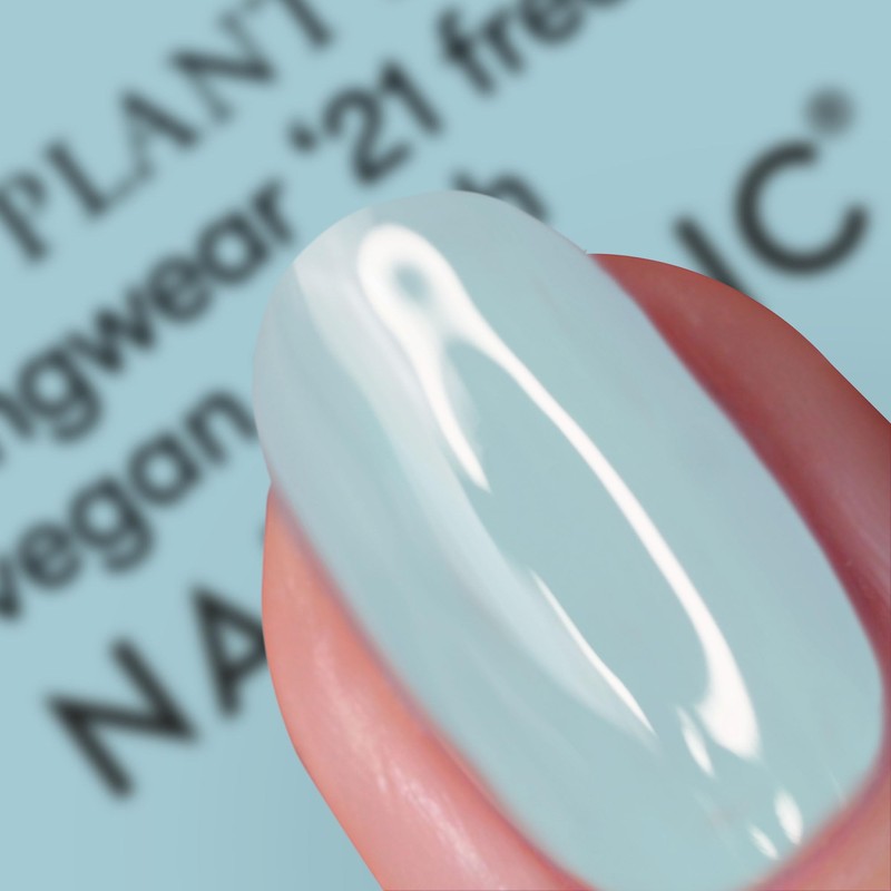 Nails.INC 73% Plant Power Sky's My Limit