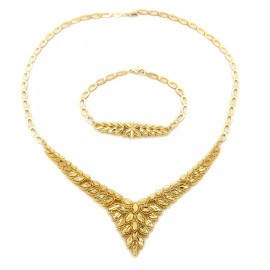 Golden Leaf Bridal Style Gold Plated Necklace Bracelet and Earrings Set.