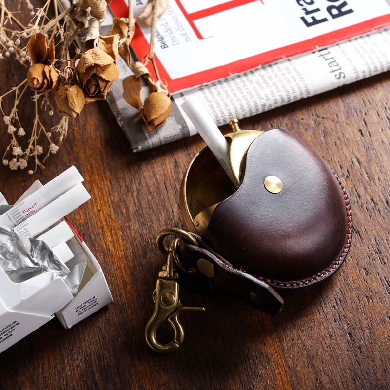 Cramp Portable Ashtray, Butt Holder, Leather, Brass, Stylish, Men's Key