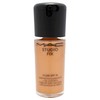 Studio Fix Fluid SPF 15 24Hr Matte Foundation Plus Oil