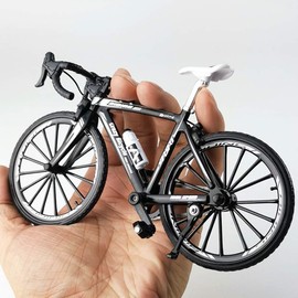 Kiwochy 1: 8 Bike Metal Model Bicycle Model Decoration Finger Bike Mini Bicycle Model Cool Toy Home Office Desktop Decoration Collection (7.87 * 5.12 “)