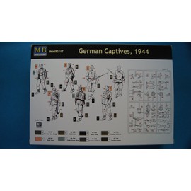 Master Box German Captives 1944 (5 and 1 Russian Soldier) Figure Model Building Kits (1:35 Scale)