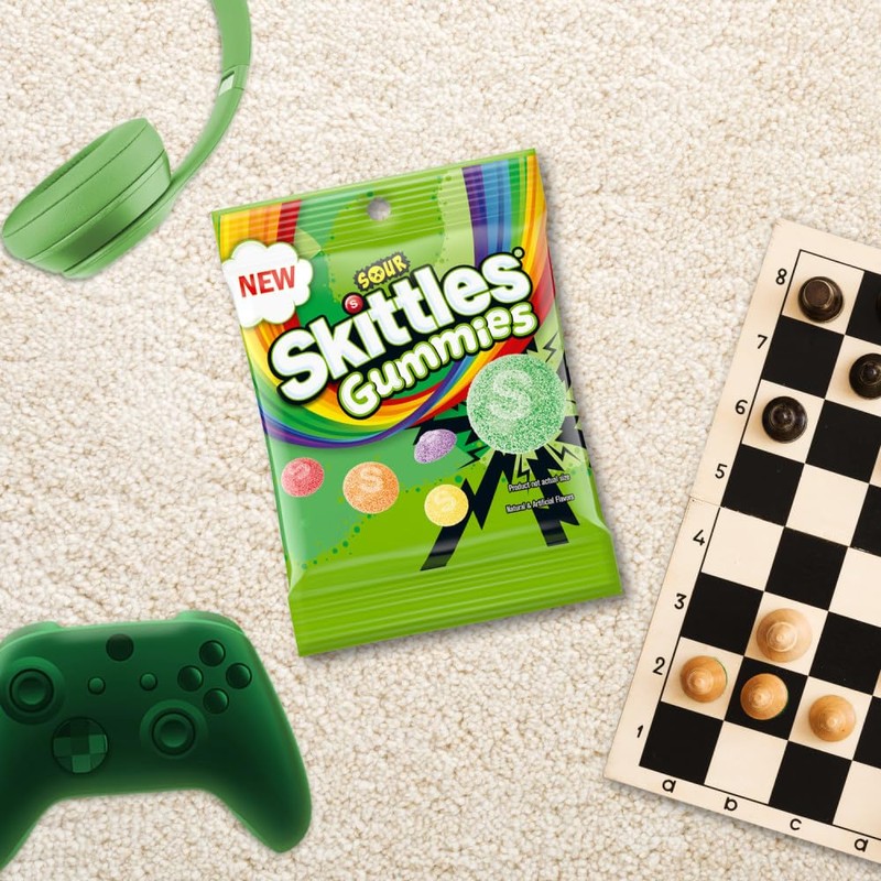 SKITTLES GUMMIES Sour Gummy Candy Grab and Go Pack, 5.8