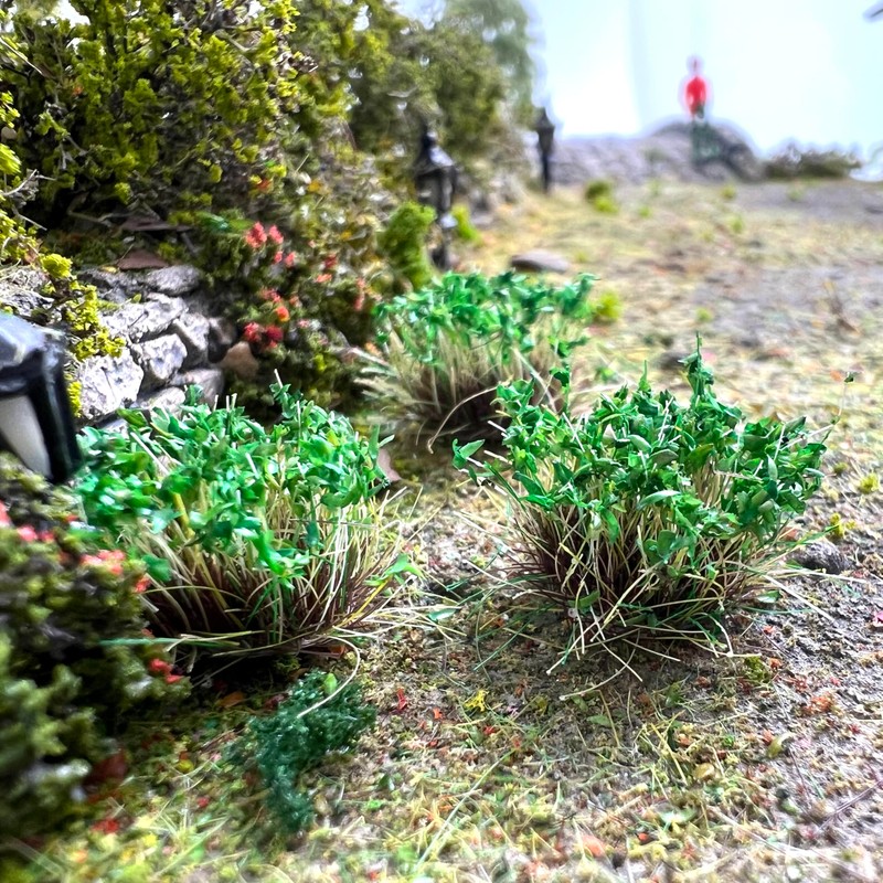 15 Pcs 10mm Miniature Wild Flower Plants - Diorama, Train,
