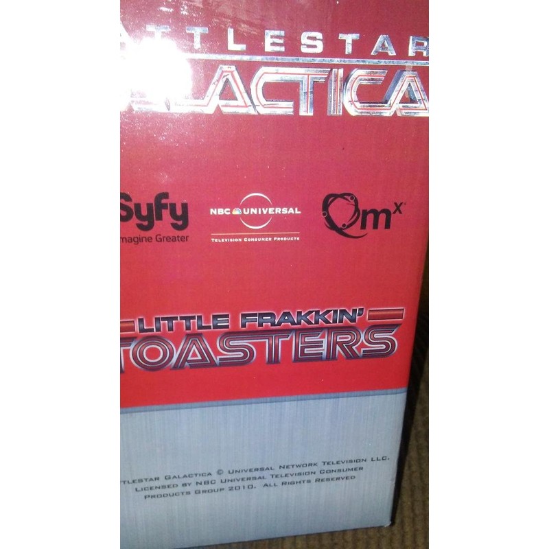 QMX Battlestar Galactica: Little Frakkin' Toasters Classic Cylon Centurion Maquette