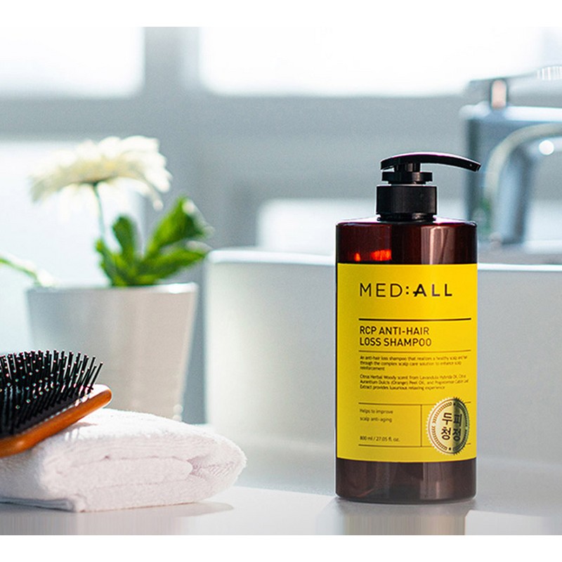 Medial RCP Anti Hair Loss Scalp Cleansing Shampoo Woody Scent,