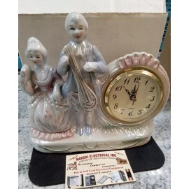 Unbranded VINTAGE Victorian Couple Ceramic Shinfuku Quartz Clock Works Desk Tabletop(10A
