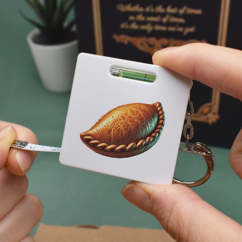 'Cornish Pasty' Keyring Tape Measure/Spirit Level Tool (KM00041683)