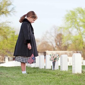 YHNTGB 2 Sets Memorial Flower Holder for Cemetery Grave Yard Decorations Black Plastic Conical Vases with Spikes for Gravestone Garden Ground Outdoor Marker Decorations