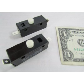 Cherry Electrical Lot 2 Cherry E13 15A Normally Open Snap Action Pushbutton MicroSwitch 125VAC/250