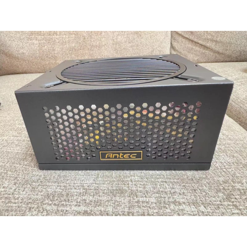 Universal Antec EDG650 650W 80 PLUS Gold ATX 12V Power
