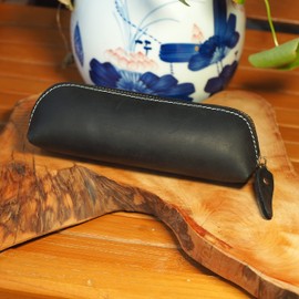 BAWAKO Pencil Case Made of High-Quality Leather, Compact Beautiful Pen Case Handmade with Zip for School Student, Cosmetic Bag, Makeup Bag, black, Minimal