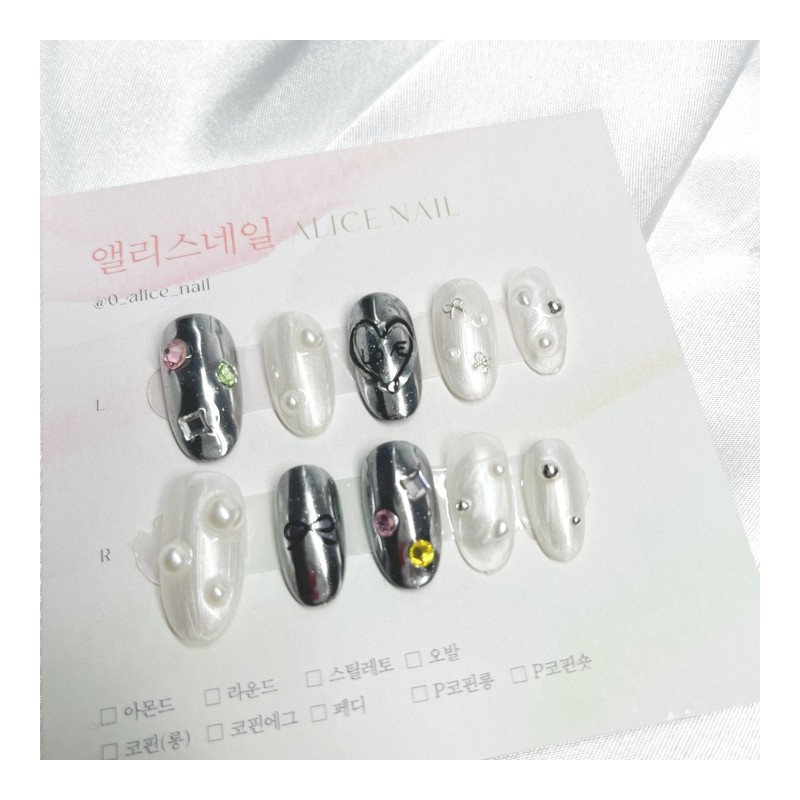 Blanc Noir |Silver White Gel Nail - Oval (Long) /