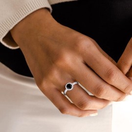 ChicSilver 925 Sterling Silver 1 Carat Princess Cut Black Cubic Zirconia Eternity Ring for Women CZ Bridal Ring Fake Diamond Wedding Enagement Band Size 9