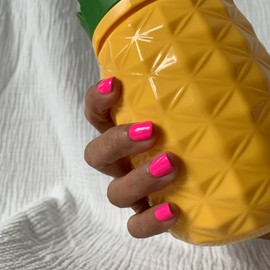 Nodspark Neon Pink Nail Polish Wraps Manicure | Contains 16 Solid Colour Nail Wraps (8 Different Sizes) | Affordable | Quick and Easy to use | 15 Minute Application | Lasts up to 2 Weeks