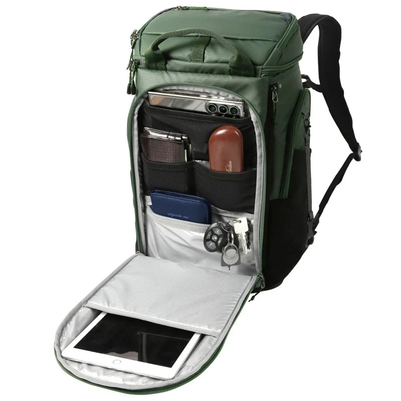 Titan 26-can Backpack Cooler / Green