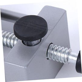 Operitacx 1Pc Mini Aluminium Alloy Table Vise Compact Metal Clamp for Jewelry Crafts Model Building and Electronics Lightweight and Portable with Random Parts Color Random Color