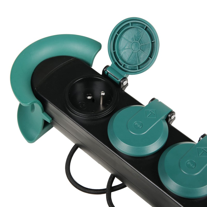 Electraline 30924 Waterproof Professional Power Strip with Retractable 3 Sockets