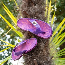 Gumbies Originals Women's Flip Flops Made from Recycled Materials - Profiled Sole Made of Recycled Car Tyres, Soft Footbed Made of Canvas Cotton, Comfortable Toe Post, Purple Sunflower