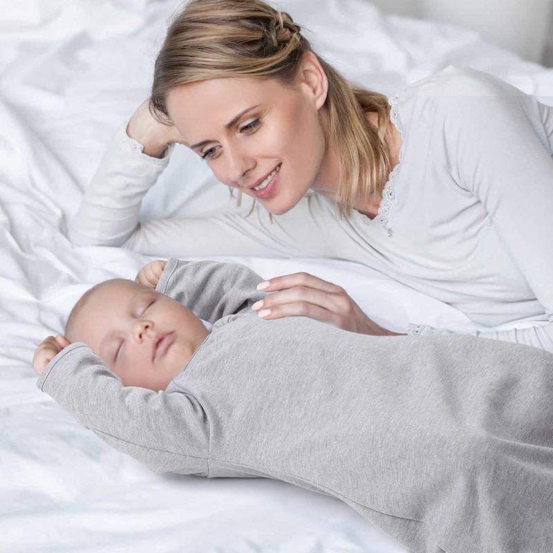 Knirose Transitional Swaddle Sack with Arms Up & Sleeves, Mitten
