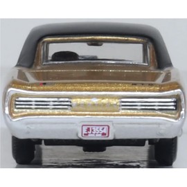 Diecast 1966 Pontiac GTO Martinique Bronze and Black 1:87 Scale 87PG66003