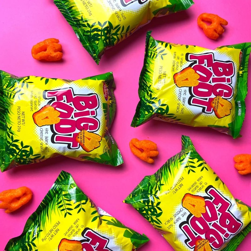 Holiday Big Foot, The Giant Cheese Snack, 0.8 Oz, Pack