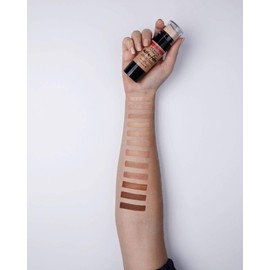 Revlon Podk Insta Filter 200 Nude2