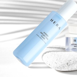 Hera Hydro Reflecting Fluid 140ml / Expiration date March 26 / Single box crumpled / 헤라 하이드로 리플렉팅 플루이드 140ml / 유통기한 26년 3월 / 단상자구겨짐