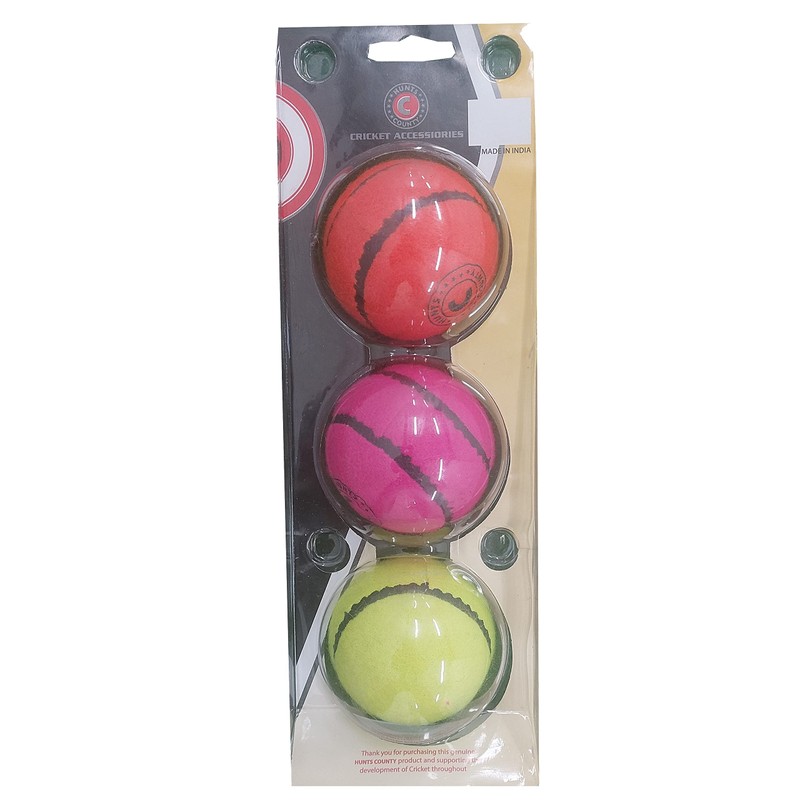 HUNTS COUNTY FREEWAY SOFT TRAINING CRICKET BALL SET