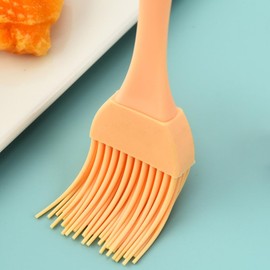YTgilo 4PCS Silicone Oil Brush Household Pouring Pastry Brush Head Removable Seasoning Brush Food Basting Brush For Kitchen Cooking Baking Grilling Sauce Butter Marinade Brush Blue Gray Pink Apricot