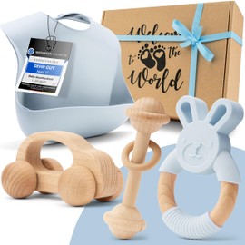 LUXS BABY Baby Geschenk Junge [4-Teilig] für Neugeborene | Handmade Spielzeug, Silikon Lätzchen, Holzauto, Beißring, Rassel | Geschenk zur Geburt, Babyparty
